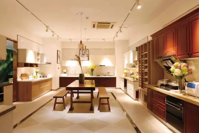 星艺装饰集团整装品牌：星居易——广州旗舰店展厅